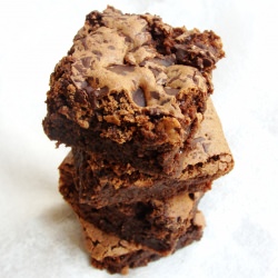 Cinnamon and Almond Brownies