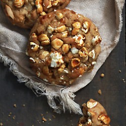 Caramel Corn & Pecan Cookies