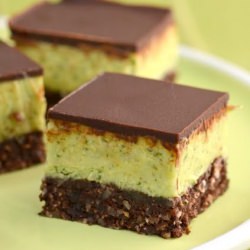 Mint-Chocolate Nanaimo Bars