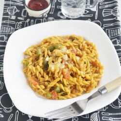 Fusilli Pasta in Tomato Sauce