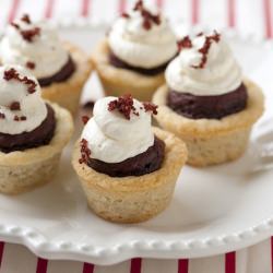Red Velvet Cookie Cups