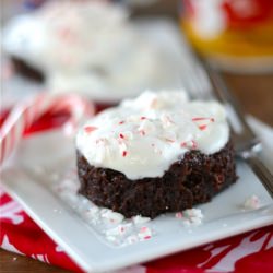 Peppermint Mug Cakes