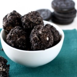 Cookies and Cream Truffles