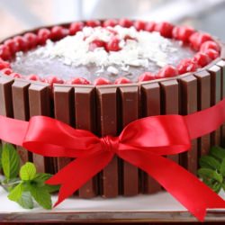 Chocolate Covered Cherries Cake