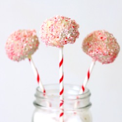 Peppermint Chocolate Cake Pops