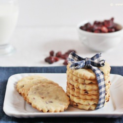Almond and Cranberries Biscuits