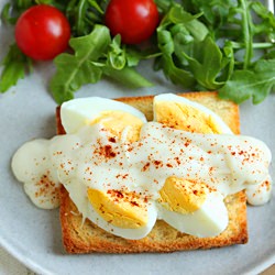 Hard-Cooked Egg+Bechamel