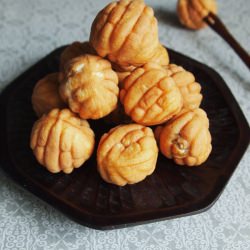 Hodugwaja-Cheonan Walnut Cakes