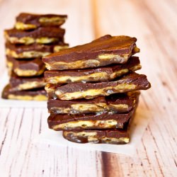 Chocolate Saltine Toffee