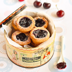 Cherry Pie Shortbread Bites