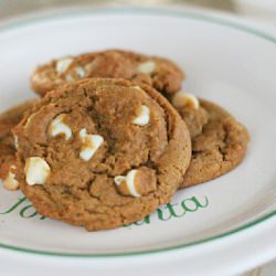 White Chocolate Gingerbread Cookies