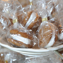 Molasses Marshmallow Sandwiches