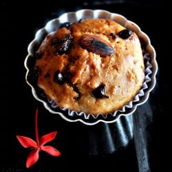 Eggless Banana Muffin