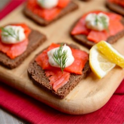 Salmon and Dill Open-Face Appetizer