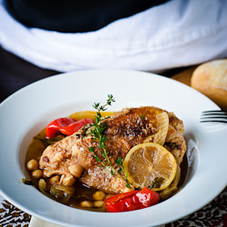Braised Chicken Chickpeas & Peppers