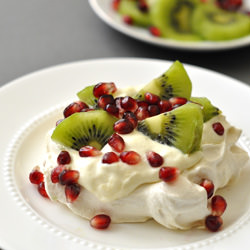 Kiwi Pomegranate Pavlovas
