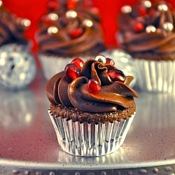 NYE Chocolate Pomegranate Minis