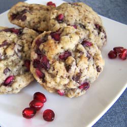 Pomegranate Chocolate Chunk Oatmeal