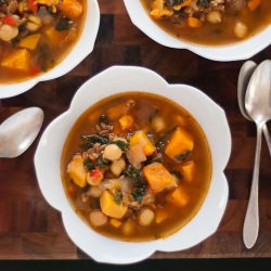 Sweet Potato, Kale & Chickpea Soup