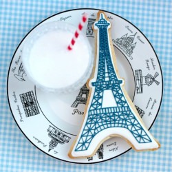 Eiffel Tower Cookie