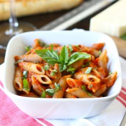 Pasta with Roasted Red Pepper Sauce