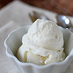 Vanilla Frozen Yogurt