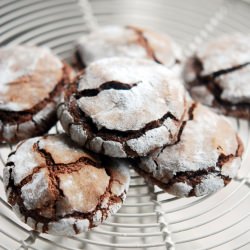 Chocolate Crinkle Cookies
