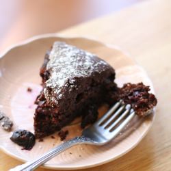 Chocolate & Cherries Cake
