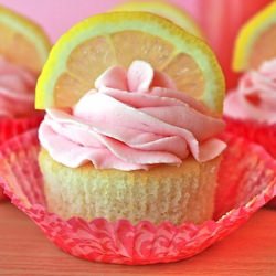 Raspberry Lemonade Cupcakes