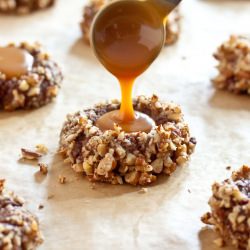 Chocolate Turtle Cookies