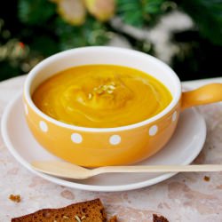 Curry Pumpkin Soup