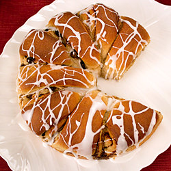 Cinnamon Raisin Tea Cake