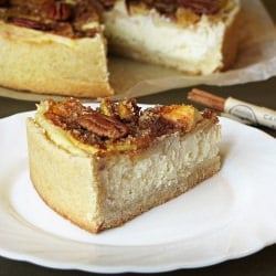 Cinnamon Apple Pecan Cheesecake