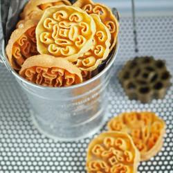 Kuih Rose/Honeycomb Cookies