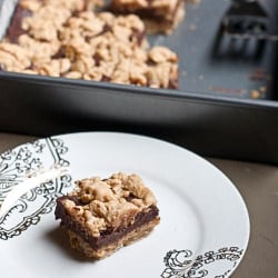 Chewy Oatmeal Fudge Bar