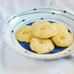 Chinese Almond Cookies