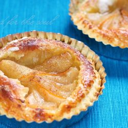Pear Dessert in Port Wine Sauce
