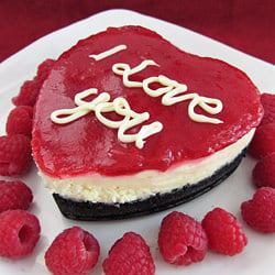 Mini Heart Cheesecake