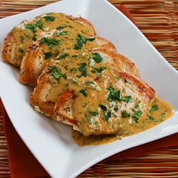 Chicken with Thai Peanut Sauce