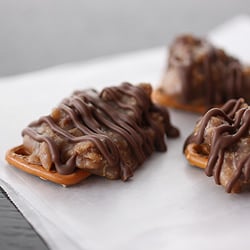 Pretzel Praline Bites