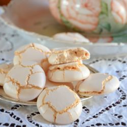 Mini Meringues