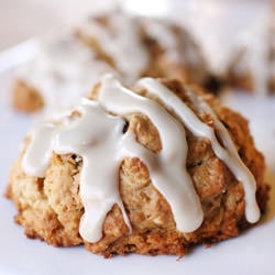 Oatmeal-Maple Scones
