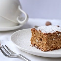 Hazelnut Blondies