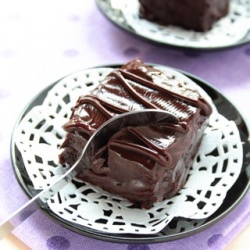 Eggless Cocoa Treat
