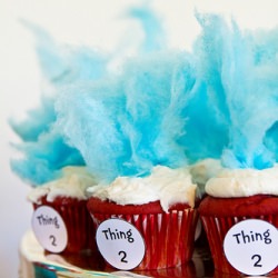 “Thing 2” Cupcakes