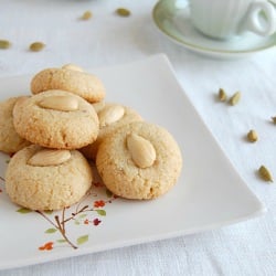 Chewy Macaroons