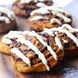Cinnamon-Walnut Rolls