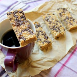 PB Chocolate Chip Granola Bars