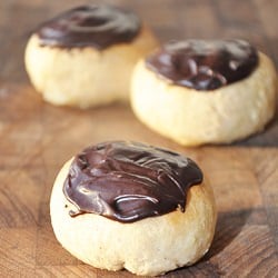 Buns with Cream