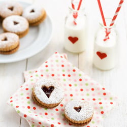 Pecan Linzer Cookies